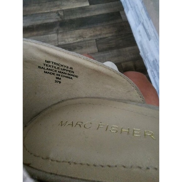 Marc Fisher D'Orsay Light Beige Suede Pointed Toe Pump Size 9 - Picture 7 of 7